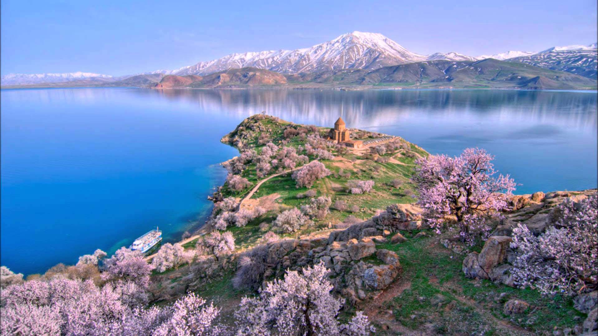 Erevan - Sevan - Dilidjan - Haghardzine - Erevan